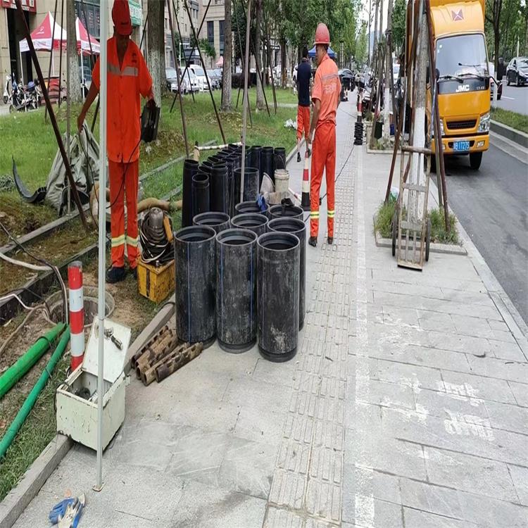 黄龙管道短管置换修复